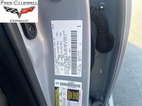 Used 2020 Toyota Tundra SR5 w/ SR5 Upgrade Package RWD image 38