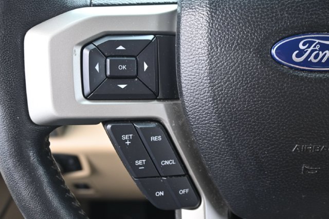 Used 2017 Ford F150 Lariat w/ Equipment Group 502A Luxury RWD image 16