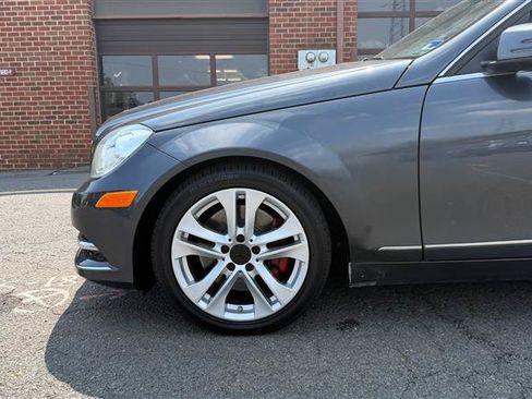 Used 2013 Mercedes-Benz C 300 Luxury 4MATIC Sedan image 5