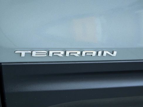 Certified 2023 GMC Terrain SLT AWD/4WD image 32