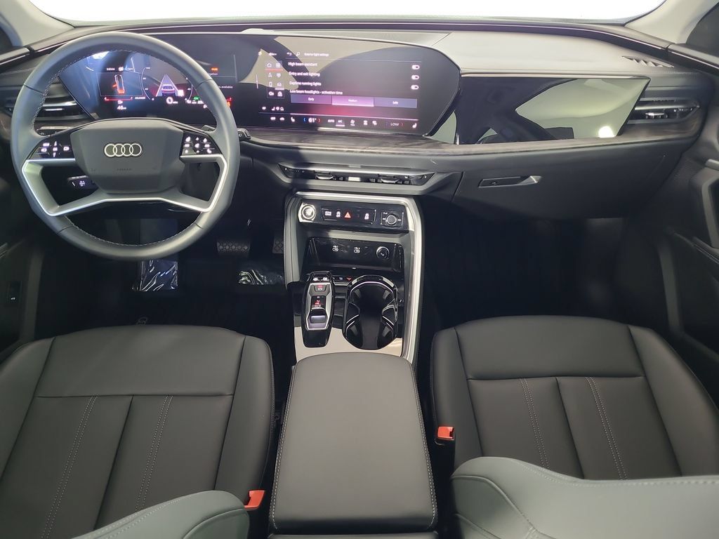 Used 2025 Audi Q5 Premium AWD/4WD image 22