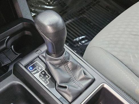 Used 2022 Toyota Tacoma SR w/ SR Convenience Package RWD image 12