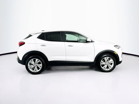Used 2025 Buick Encore GX Preferred AWD/4WD image 10