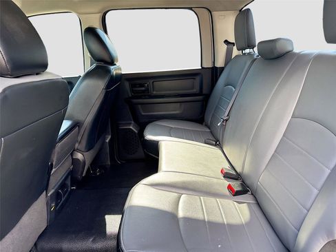 Used 2022 RAM 1500 Tradesman w/ Chrome Appearance Group image 35