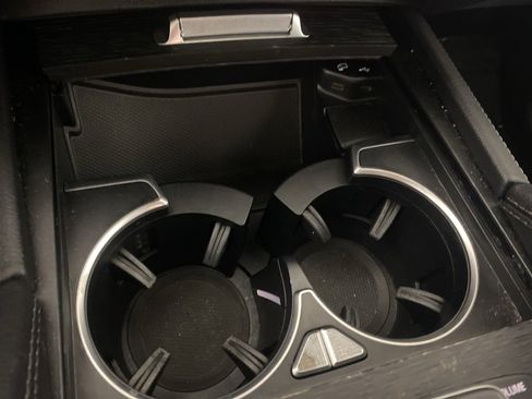 Used 2022 Mercedes-Benz GLE 350 4MATIC image 31