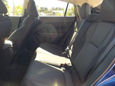 Used 2024 Subaru Crosstrek 2.0i Premium image 10