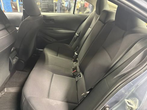 Used 2024 Toyota Corolla LE FWD image 3