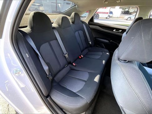 Used 2022 Kia K5 LX image 19