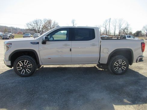 New 2026 GMC Sierra 1500 AT4 w/ AT4 Premium Package image 10