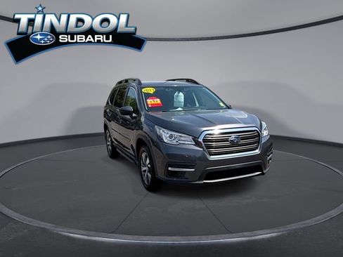Certified 2021 Subaru Ascent Premium w/ Convenience Package AWD/4WD image 2