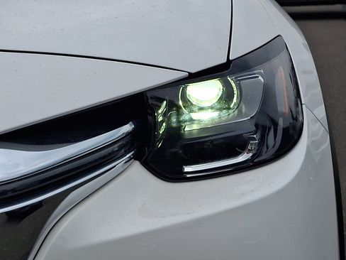 Certified 2024 MAZDA CX-90 Plug-In Hybrid w/ Premium Plus AWD/4WD image 11