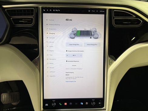 Used 2018 Tesla Model X 75D AWD/4WD image 34