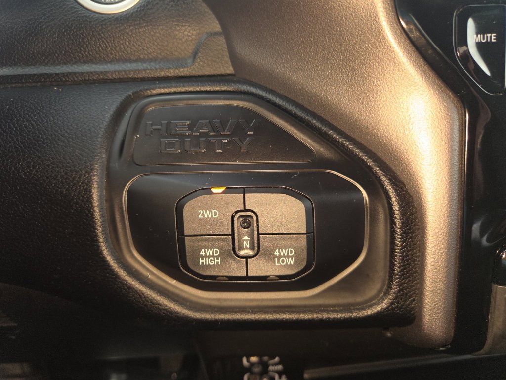 Certified 2026 RAM 2500 Big Horn AWD/4WD image 18