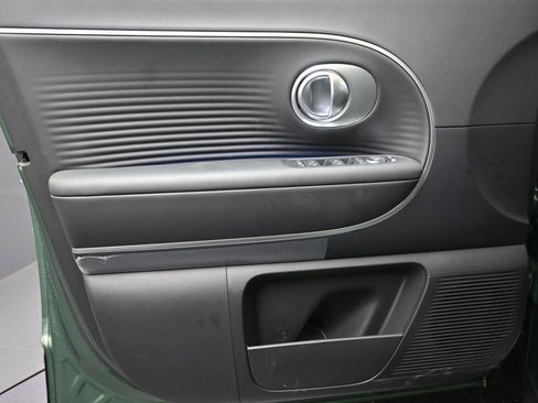 Used 2026 Hyundai Ioniq 9 SEL image 23