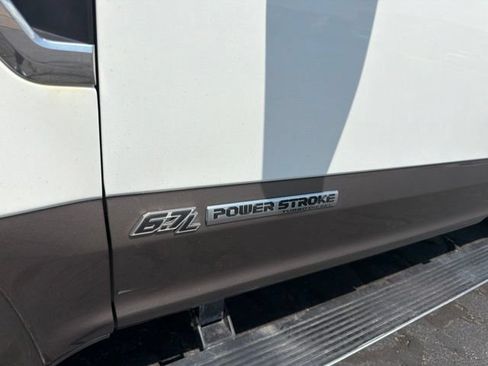 Used 2022 Ford F350 King Ranch w/ King Ranch Ultimate Package AWD/4WD image 18