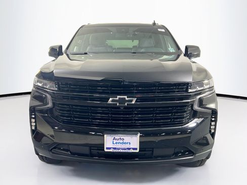 Used 2024 Chevrolet Tahoe RST w/ Luxury Package image 2