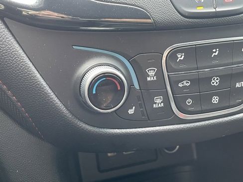 Certified 2023 Chevrolet Equinox RS image 11