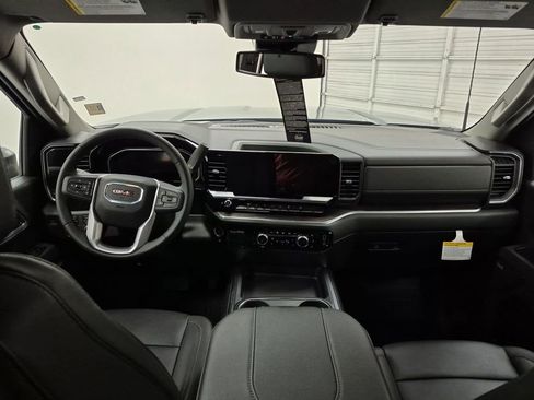 New 2026 GMC Sierra 2500 SLT image 21