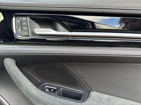 New 2026 Porsche Panamera 4 image 19