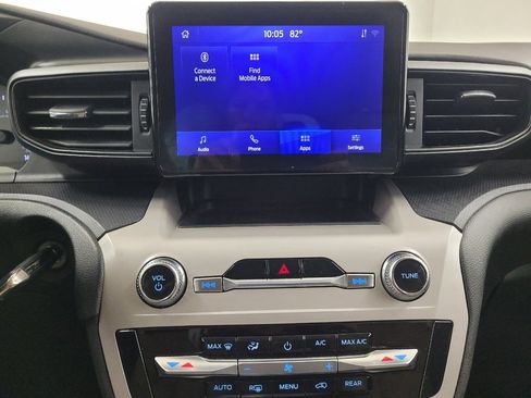 Used 2023 Ford Explorer 4WD image 25