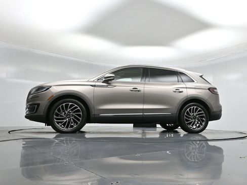 Used 2020 Lincoln Nautilus Reserve image 53