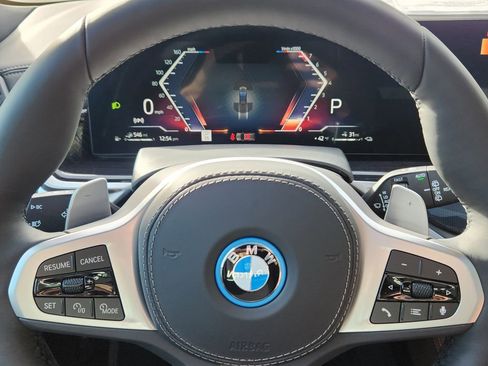 New 2026 BMW X5 xDrive50e AWD/4WD image 12