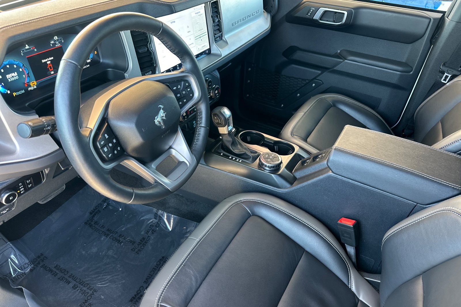 Used 2025 Ford Bronco Outer Banks AWD/4WD image 10