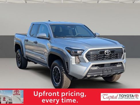 Used 2024 Toyota Tacoma TRD Off-Road AWD/4WD image 1