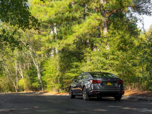 Used 2020 Nissan Altima 2.5 SL image 37