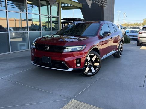 Used 2024 Honda Prologue Elite image 2