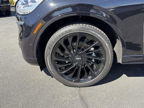 Certified 2023 Lincoln Aviator Black Label w/ Jet Package AWD/4WD image 7