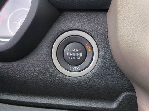 Used 2022 RAM 2500 Laramie w/ Cold Weather Group image 25