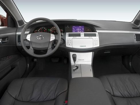 Used 2008 Toyota Avalon XL FWD image 4
