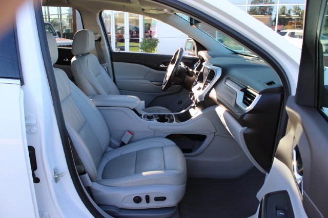 Used 2021 GMC Acadia SLT w/ Premium Package AWD/4WD image 50
