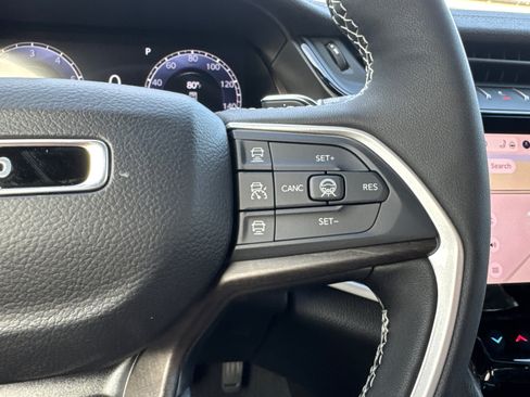 New 2026 Jeep Grand Cherokee Altitude RWD image 32