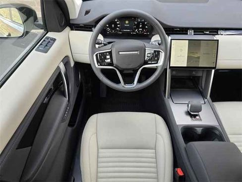 New 2025 Land Rover Discovery Sport S AWD/4WD image 24