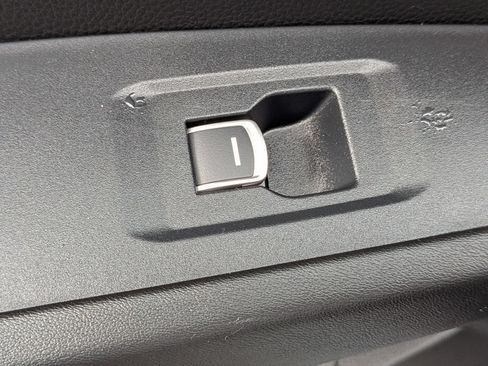 Used 2025 Honda Accord SE image 28