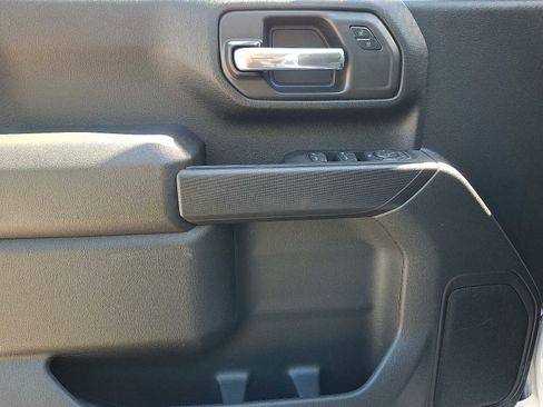 Used 2026 Chevrolet Silverado 2500 W/T AWD/4WD image 13