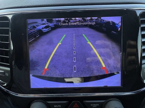 Used 2020 Jeep Grand Cherokee Altitude RWD image 26
