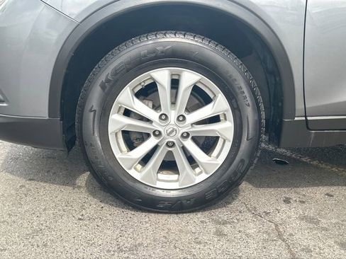 Used 2015 Nissan Rogue SV w/ SV Premium Package image 27