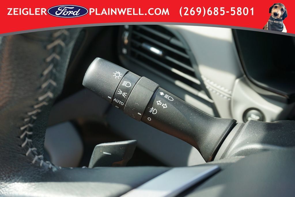 Used 2023 Subaru Outback Premium AWD/4WD image 24
