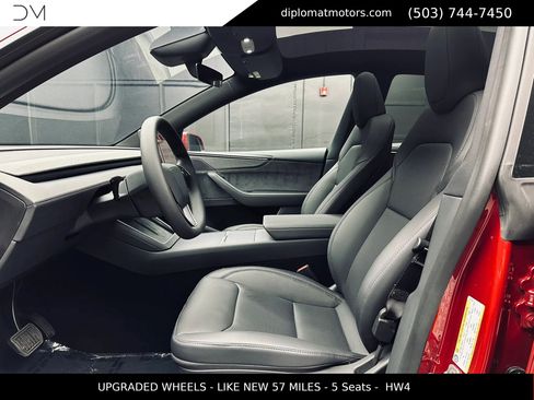 Used 2026 Tesla Model Y AWD image 16