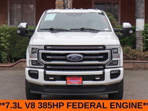 Used 2022 Ford F250 Platinum w/ FX4 Off-Road Package AWD/4WD image 3