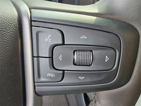 Used 2024 GMC Yukon Denali image 19