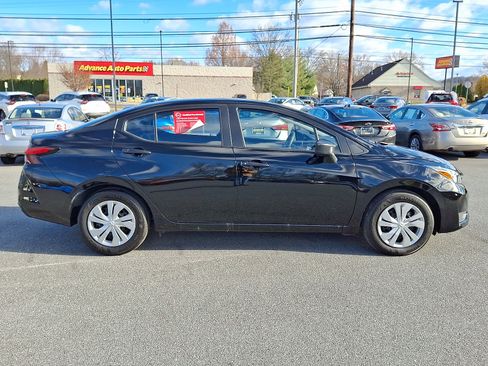 Certified 2024 Nissan Versa S image 9