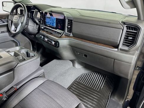 Used 2025 GMC Sierra 1500 Elevation RWD image 27