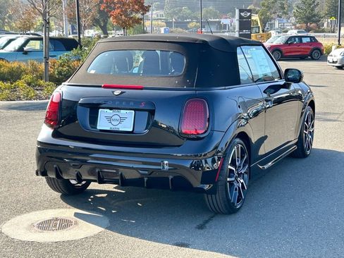 New 2026 MINI Cooper S image 5