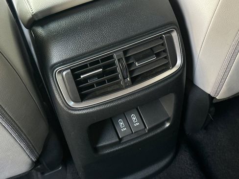 Used 2022 Honda CR-V Touring image 31