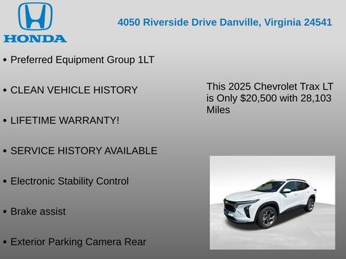 Used 2025 Chevrolet Trax LT FWD image 7