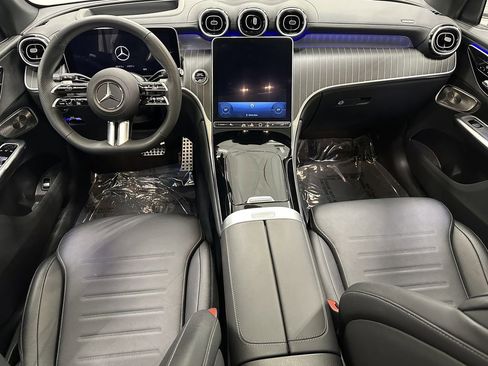 Certified 2024 Mercedes-Benz GLC 300 image 28